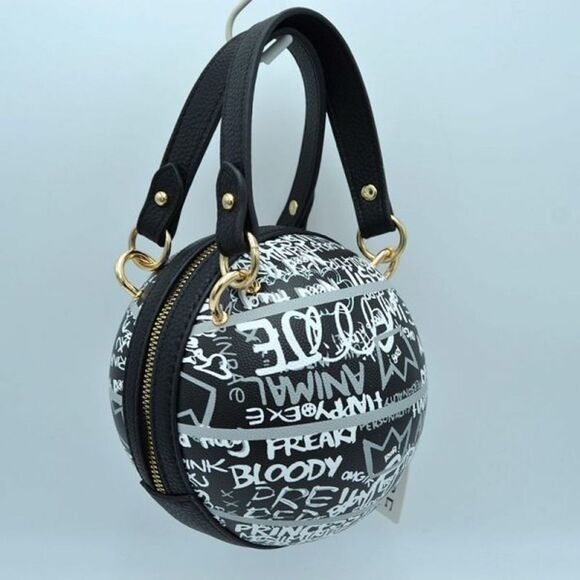 Graffiti Basketball Shape Clutch Model 1 - Picture 13 of 14